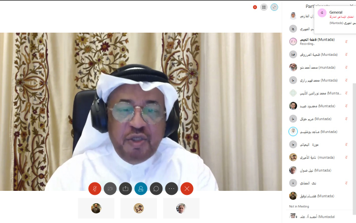 الدكتور بوشیلبي یرحب بعودة موظفي المنتدى الإسلامي بالشارقة