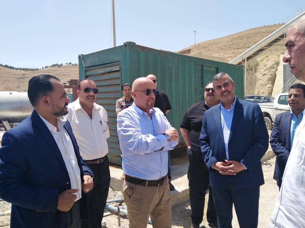 المياه والبيئة توقعان اتفاقية صيانة (60) موقع حفيرة حصاد مائي بكلفة (2) مليون دولار