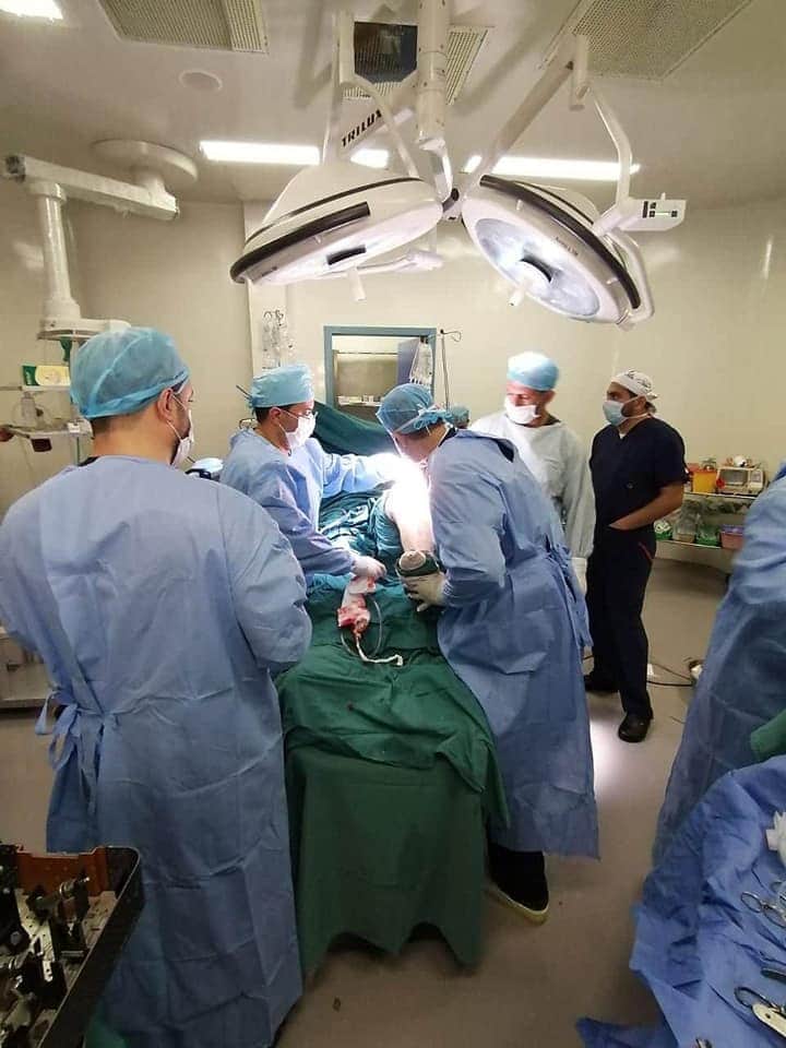 إجراء أول عملية زراعة مفصل بمستشفى النديم الحكومي في محافظة مادبا