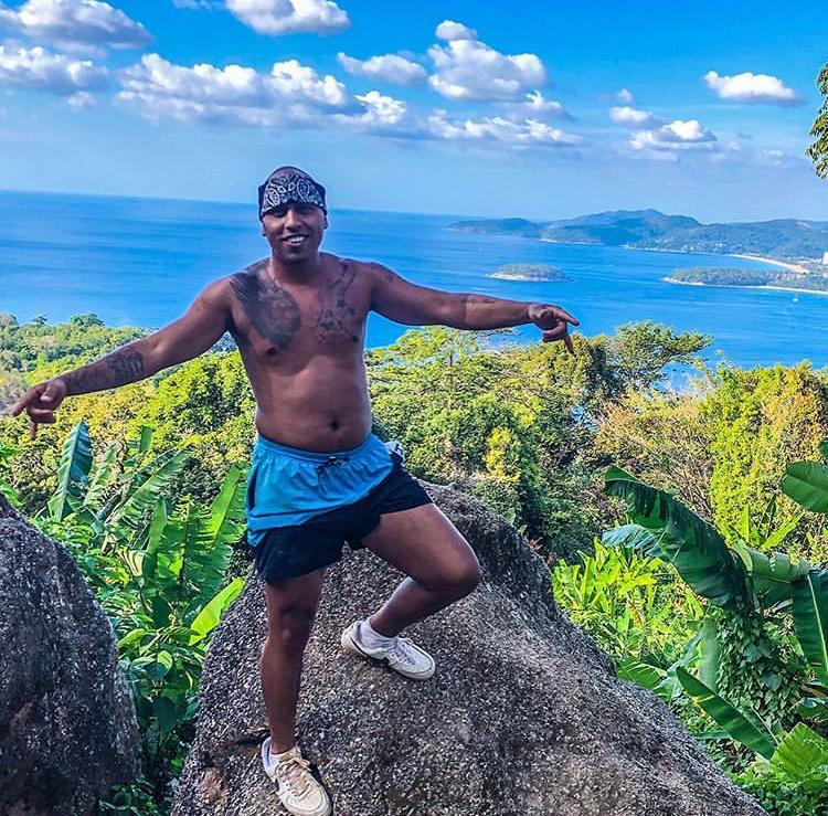 الكندي جاي بوند يقرر زيارة مصر لتسلق الجبال التاريخية القاهرة