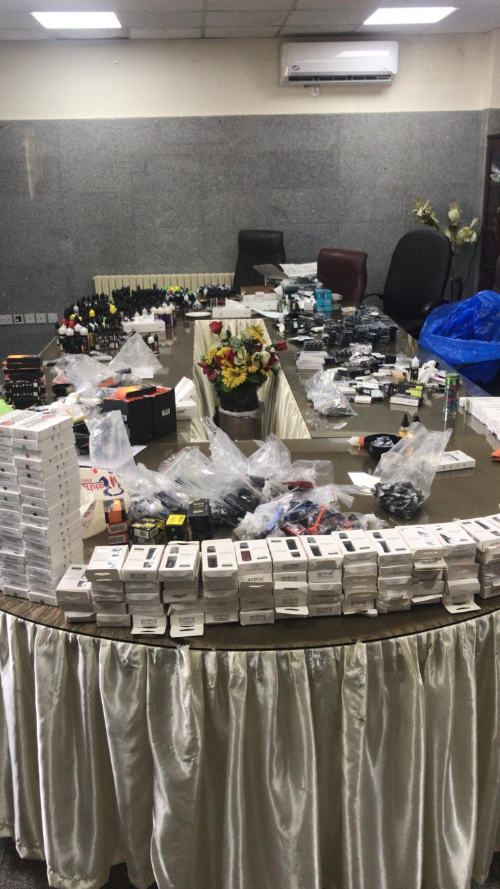 الجمارك الاردنية تحبط تهريب كميات كبيرة من السجائر الكترونية 