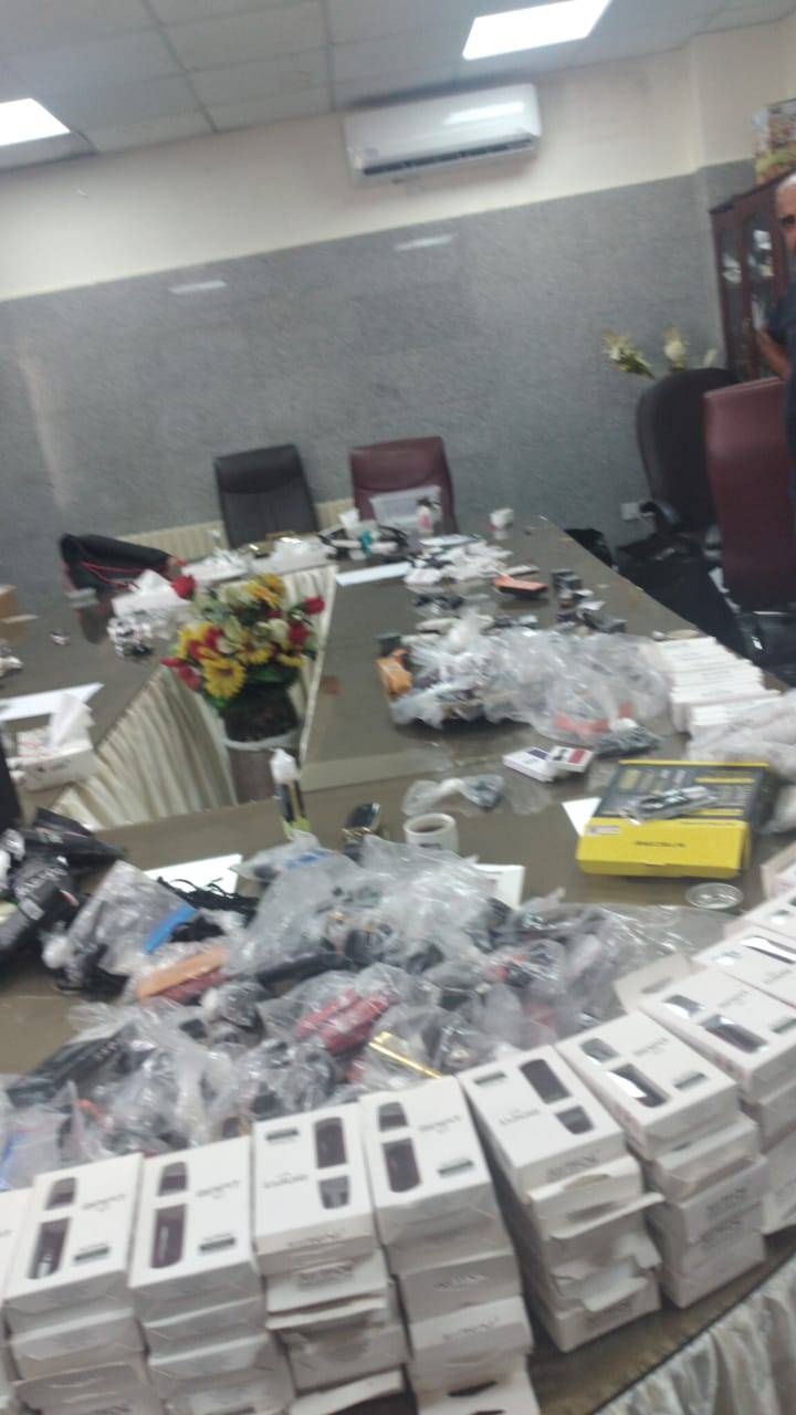 الجمارك الاردنية تحبط تهريب كميات كبيرة من السجائر الكترونية 