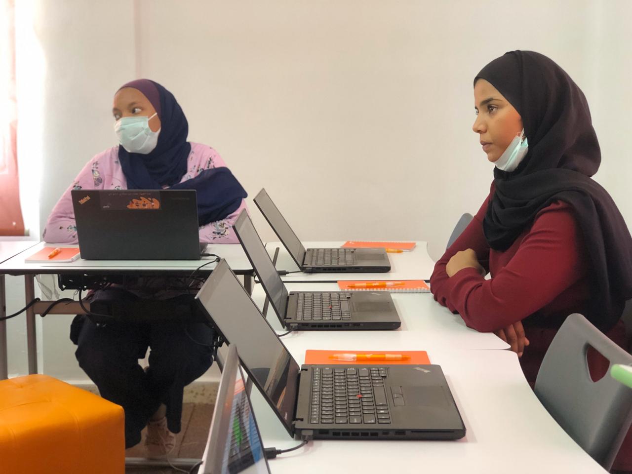 وزير الشباب يرعى حفل إطلاق قاعة حاسوب في  شباب الشونة الشمالية