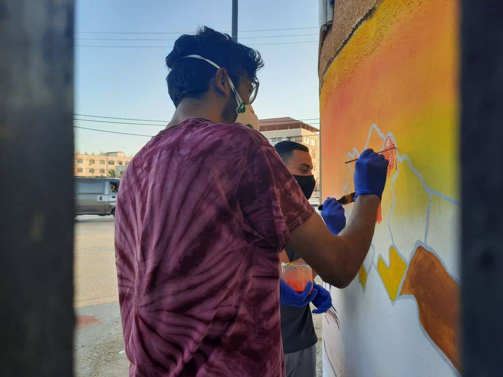 مديرية شباب المفرق تنفذ جدارية بعنوان اصل البداوة .. صور