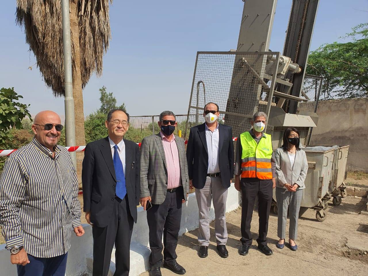 وزير المياه والري والسفير الياباني يطلعان على مشروع تطوير منظومة مياه زي .. فيديو