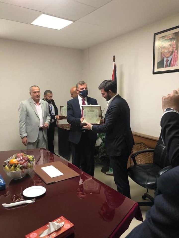 وزير الصحة يكرّم مجموعة سدين على جهودها الوطنية خلال الجائحة