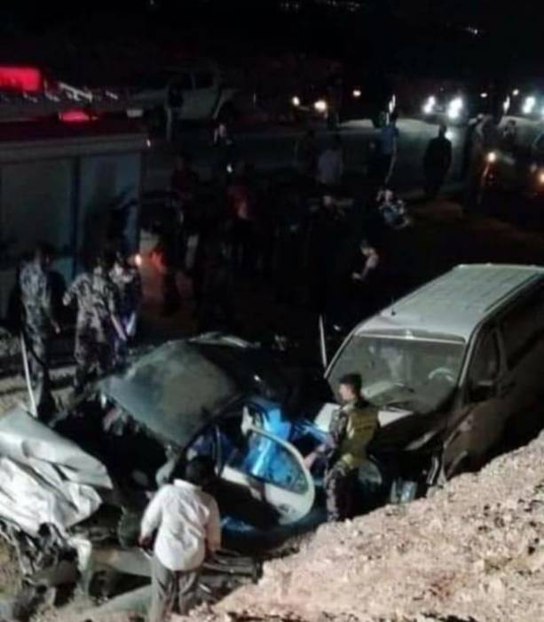 وفاة 4 اشخاص واصابة 5 آخرين إثر حادث تصادم وقع بين مركبتين في منطقة الحسا