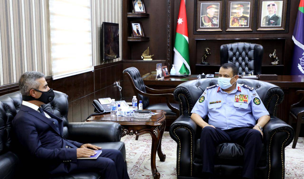 لبنان : الجيش يواصل عمليات المسح للبحث عن المفقودين بانفجار مرفأ بيروت