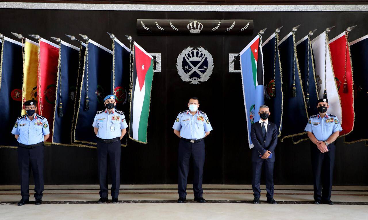 لبنان : الجيش يواصل عمليات المسح للبحث عن المفقودين بانفجار مرفأ بيروت