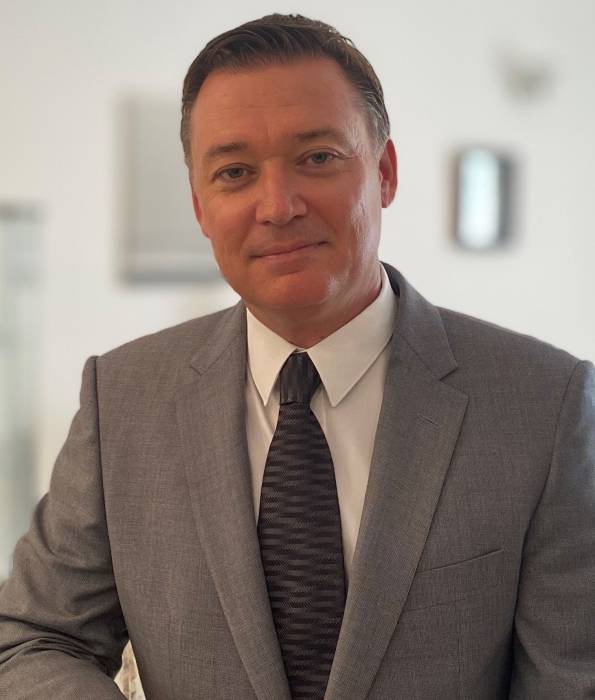 عالم من الإمكانات المستقبلية: قياسات الأداء على شبكات الجيل الخامس لتقنيات الاتصال .. بقلم زوران لازاريفيتش