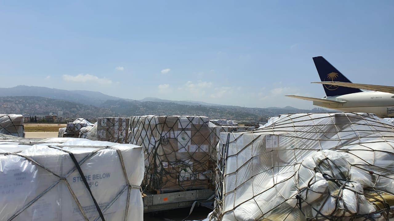 وصول الطائرة الإغاثية الثالثة التي سيّرها ⁧‫مركز الملك سلمان للإغاثة‬⁩ إلى ⁧‫لبنان ‬⁩.. صور