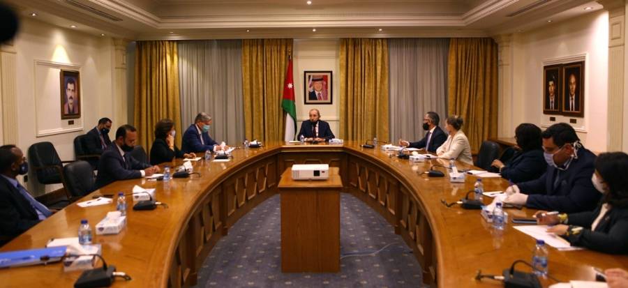 الصفدي يؤكد أهمية التضامن الذي يبديه المجتمع الدولي مع لبنان لمساعدته على مواجهة تبعات الانفجار