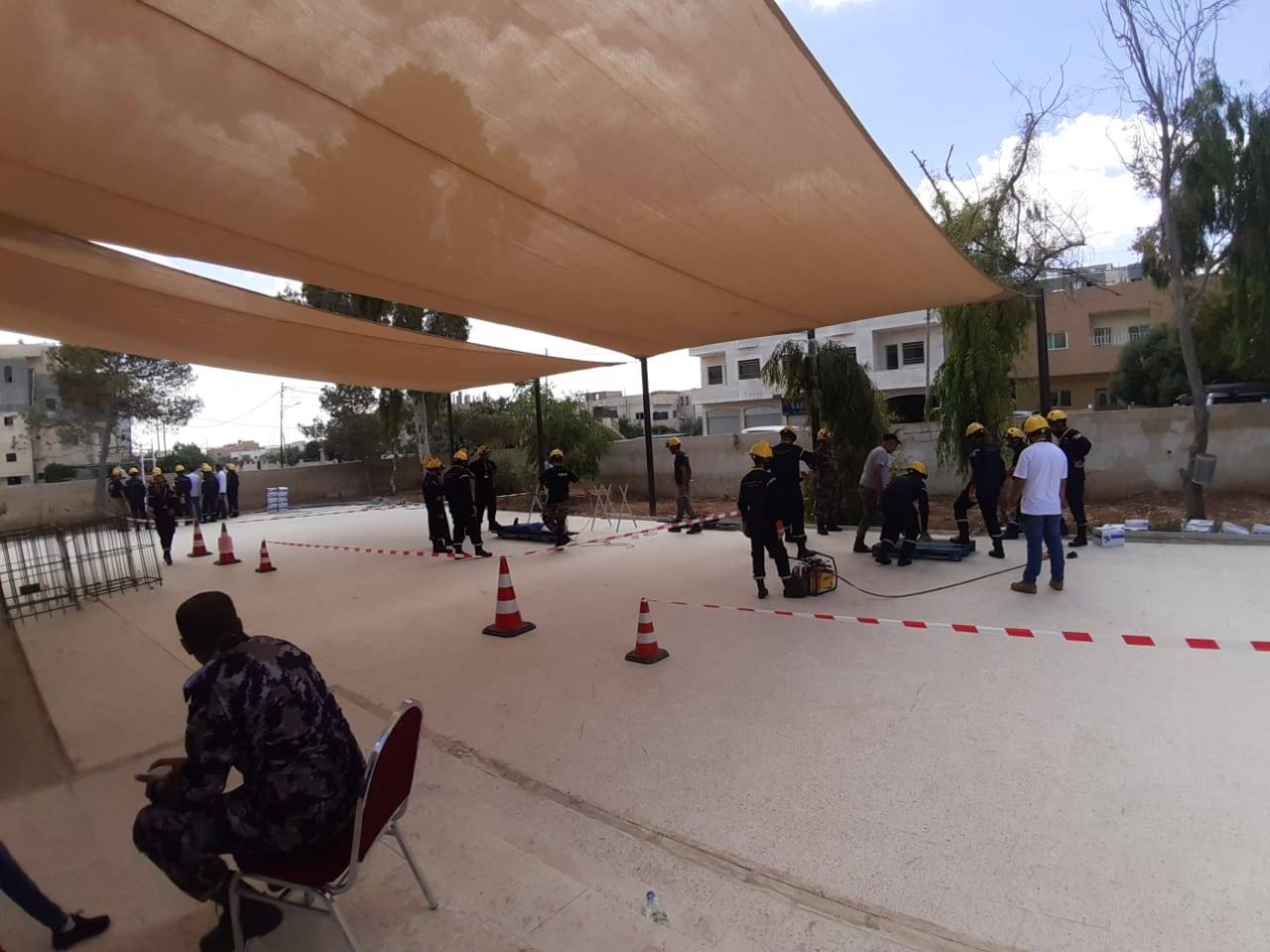 دفاع مدني مادبا يقيم دورة تأسيسية لفريق أهل العزم