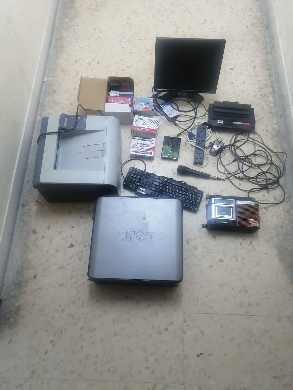 القبض على 3 اشخاص سرقوا مبالغ مالية من احد المنازل وضُبط بحوزتهم جزء كبير من المبالغ المالية المسروقة