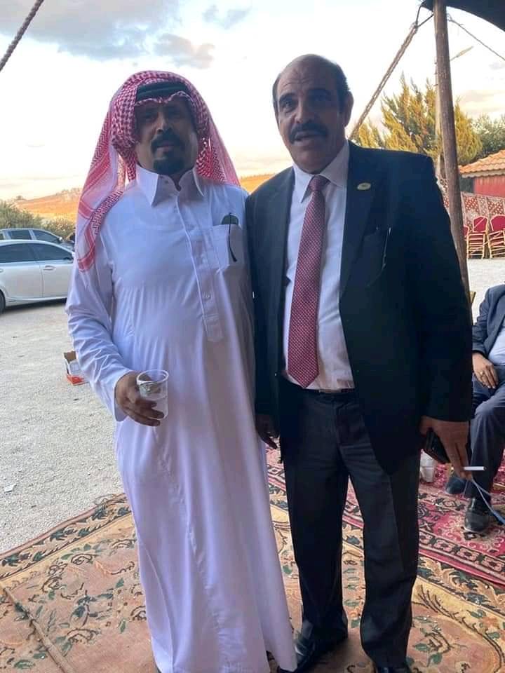 الأستاذ عليان موسى العدوان رئيس اتحاد الكتاب والأدباء يفوز بصندوق الانتخاب لعشيرتي الذوارعة والفوارعه العدوان