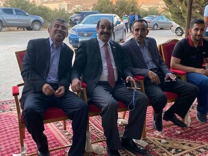 الأستاذ عليان موسى العدوان رئيس اتحاد الكتاب والأدباء يفوز بصندوق الانتخاب لعشيرتي الذوارعة والفوارعه العدوان