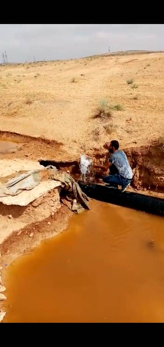 وزارة المياه والري : حملة امنية تضبط (6) اعتداءات على خطوط رئيسية في الموقر .. فيديو