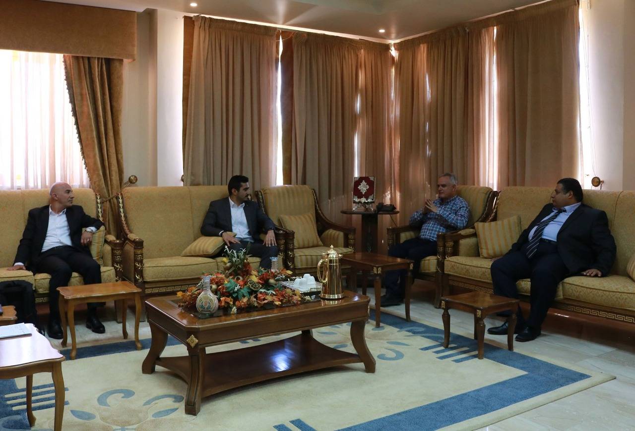 توقيع إتفاقية لإنشاء فرع لمجتمع طلال أبو غزالة للمعرفة في جامعة الحسين بن طلال