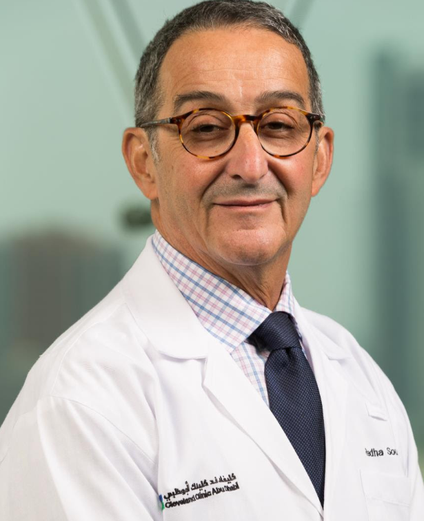 الأطباء في كليفلاند كلينك أبوظبي يحققون إنجازاً مهماً بإجراء جراحتين معقدتين في عملية واحدة ونادرة