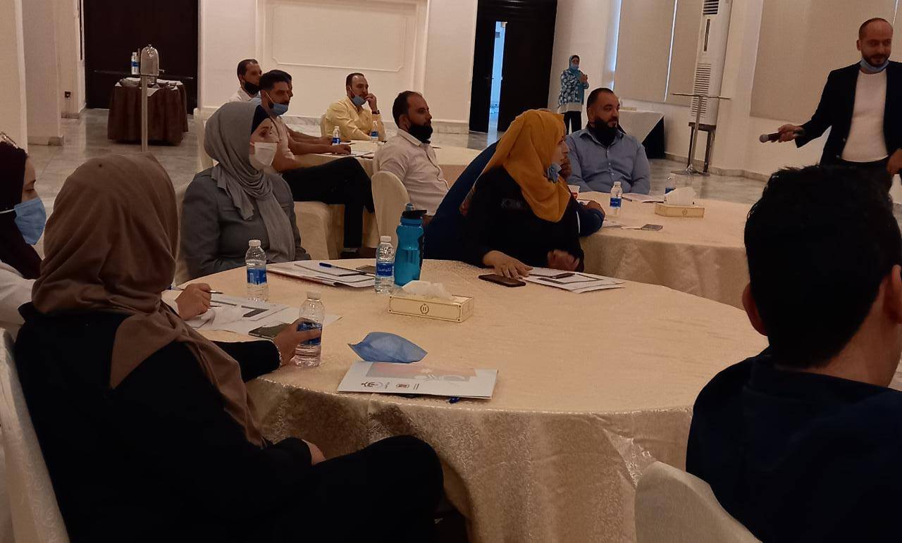 افتتاح دورة تدريب المدربين على كتابة مقترحات المشاريع التي تنظمها وزارة الشباب/ مركز إعداد القيادات الشبابية