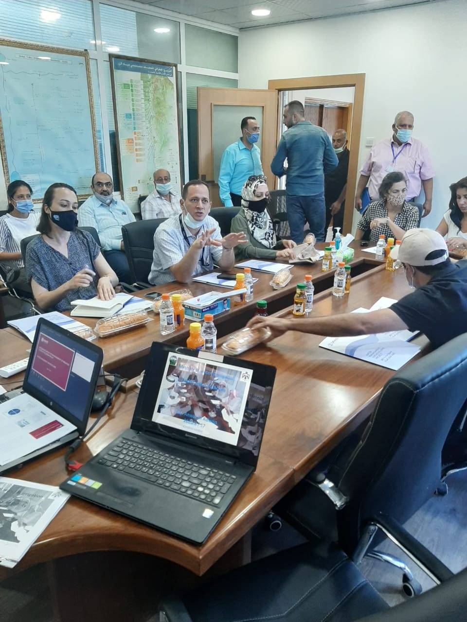 وفد من الوكالة الأمريكية يطلع على المشاريع المنفذة في وادي الاردن ويستعرض اوجه التعاون مع سلطة وادي الأردن