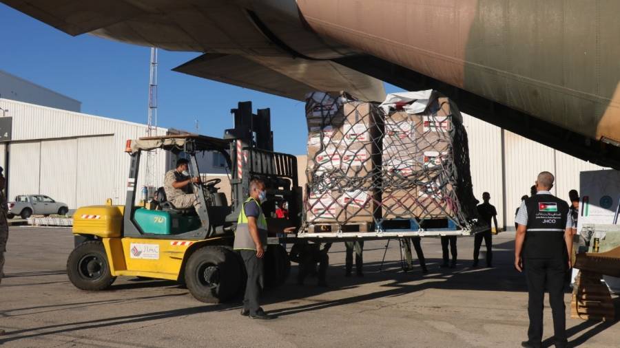 الهيئة الخيرية الأردنية الهاشمية تستمر بارسال طائرات اغاثة الى لبنان