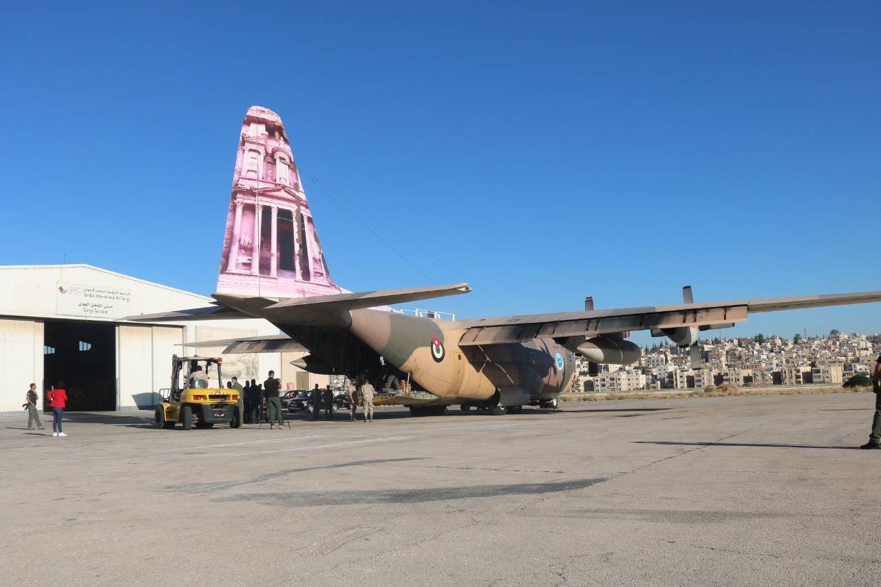 الهيئة الخيرية الأردنية الهاشمية تستمر بارسال طائرات اغاثة الى لبنان