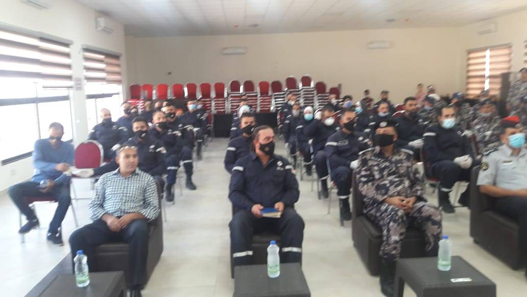 اختتام دورة متطوعي الدفاع المدني في مادبا 