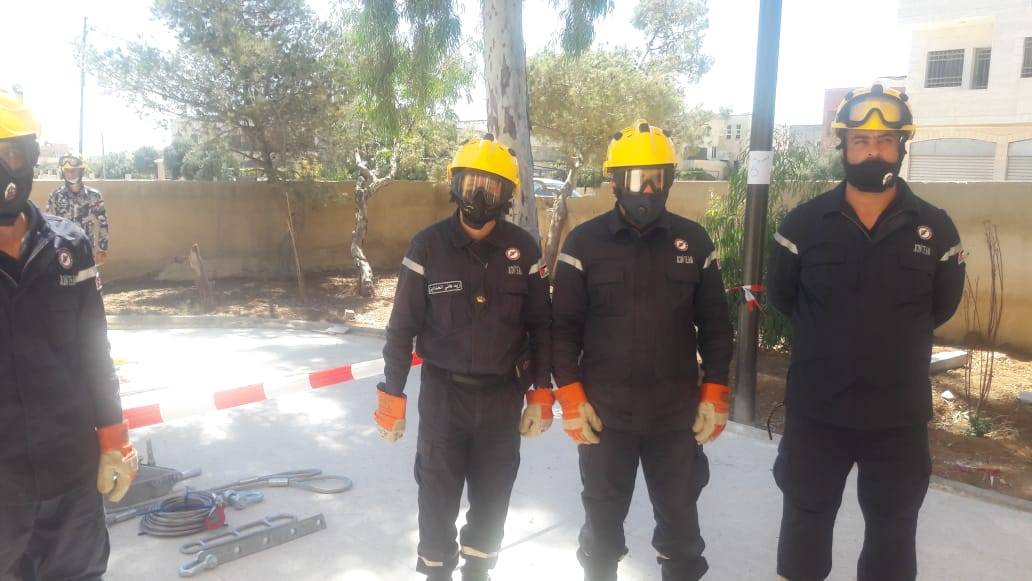 اختتام دورة متطوعي الدفاع المدني في مادبا 