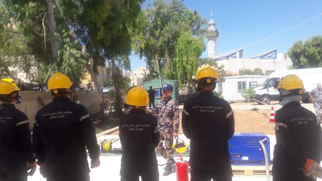 اختتام دورة متطوعي الدفاع المدني في مادبا 