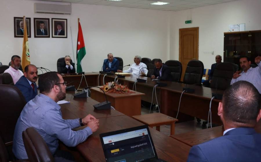 إنشاء منصة تعليمية لعقد البرامج والدورات التدريبية في جامعة الحسين بن طلال