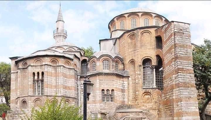 الرئيس التركي رجب طيب اردوغان يصدر مرسوماً بإعادة مسجد كاريه للعبادة بعد ان كان متحفاً