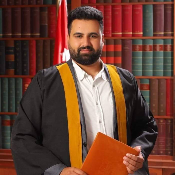 تهنئة للسيد محمد النهار بتخرج نجله الفاروق  من الجامعه الاردنيه