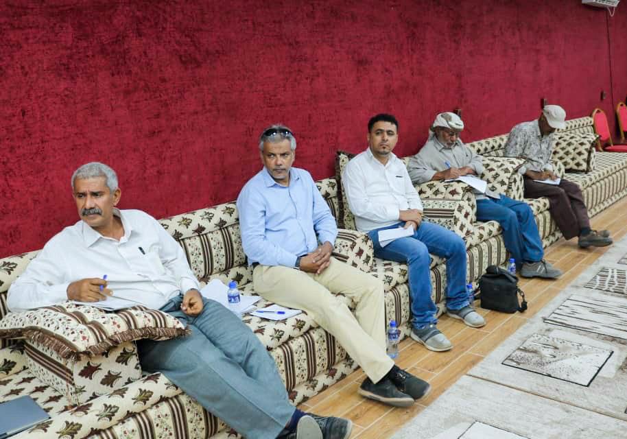 «إعمار اليمن» يدفع بتسريع وتيرة الأعمال في مشاريعه التنموية بالعاصمة المؤقتة عدن