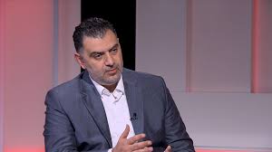 وزير العمل يعلن عن بلاغ لدوام وأجور العاملين في القطاع الخاص في المناطق التي يتقرر عزلها