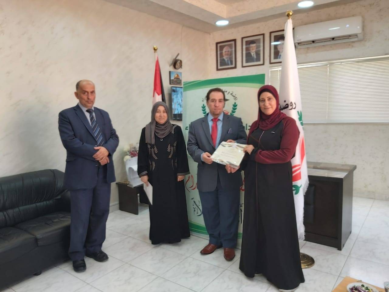 معهد الرياديين والمبدعين العرب يخرج كوكبة ريادية من مدرسة ورياض جبل حراء