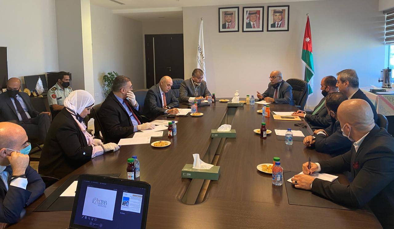 مجموعة كادبي الاستثمارية تبحث تعزيز سبل التعاون مع هيئة الاستثمار