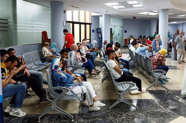 إقبال كبير من طلاب الثانوية العامة على كليات جامعة بدر.. تعرف على رابط التقديم .. صور