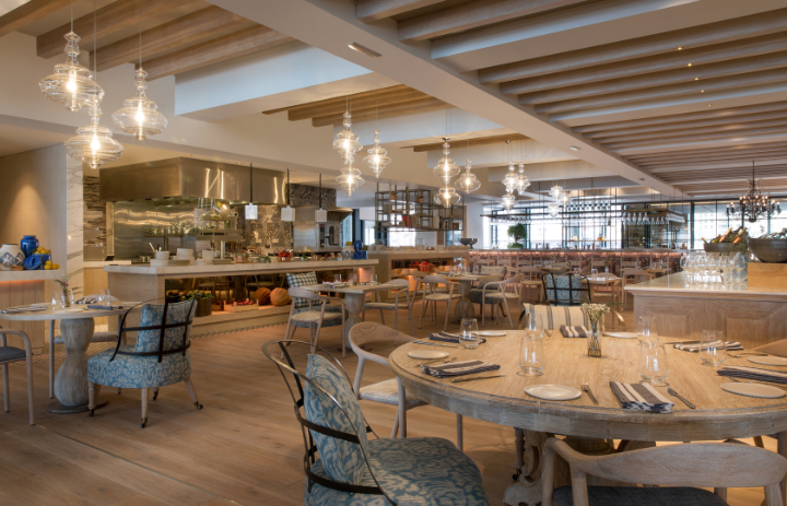 مطعم Bleu Blanc Oysters  Grill يطرح برانش لا بيل في الجديد كلياً ووجبة جريل آند جريب أيام الأربعاء