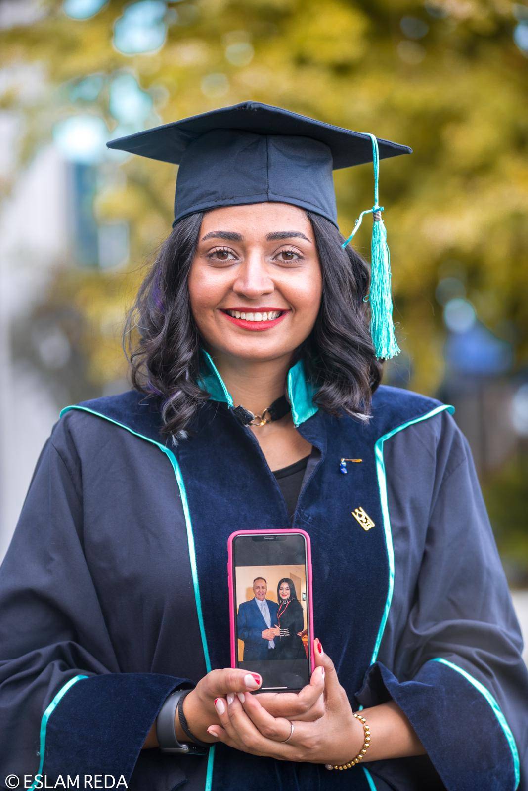 تهنئة للمخرجة نسرين الصبيحي نعمان وابنتها شهد شحادة بتخرجها من جامعة بهتشا شاهير التركية