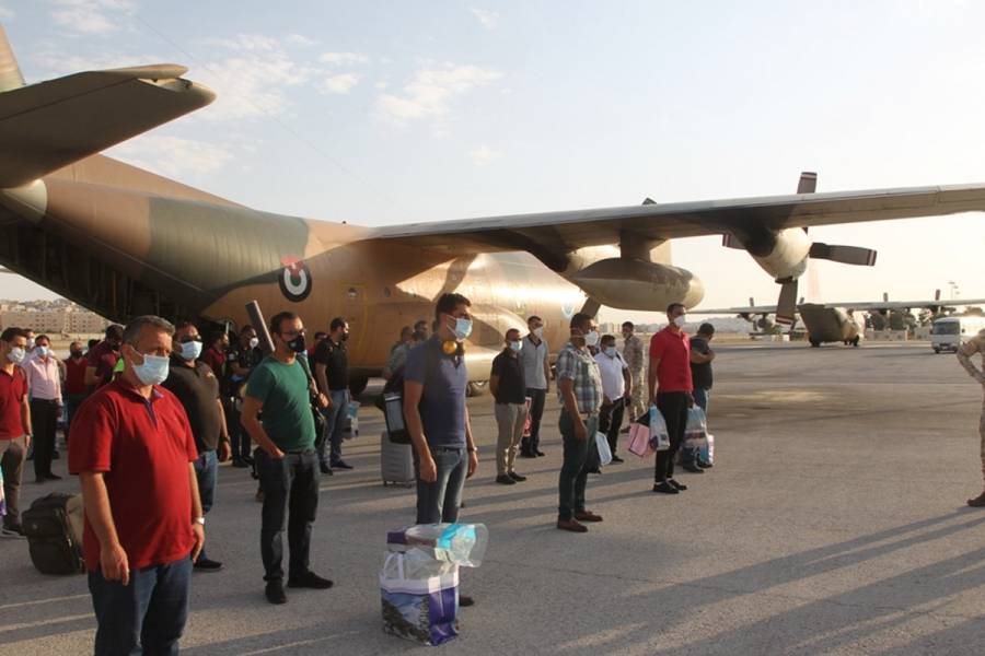 مرتبات المستشفى الميداني الأردني تعود لأرض لوطن من لبنان