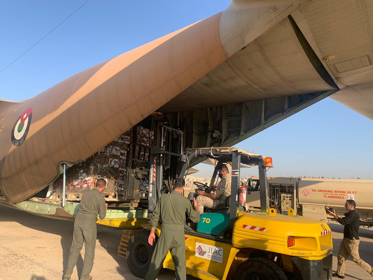 بتوجيهات ملكية .. الهيئة الخيرية الأردنية الهاشمية ترسل الطائرة الرابعة إلى لبنان