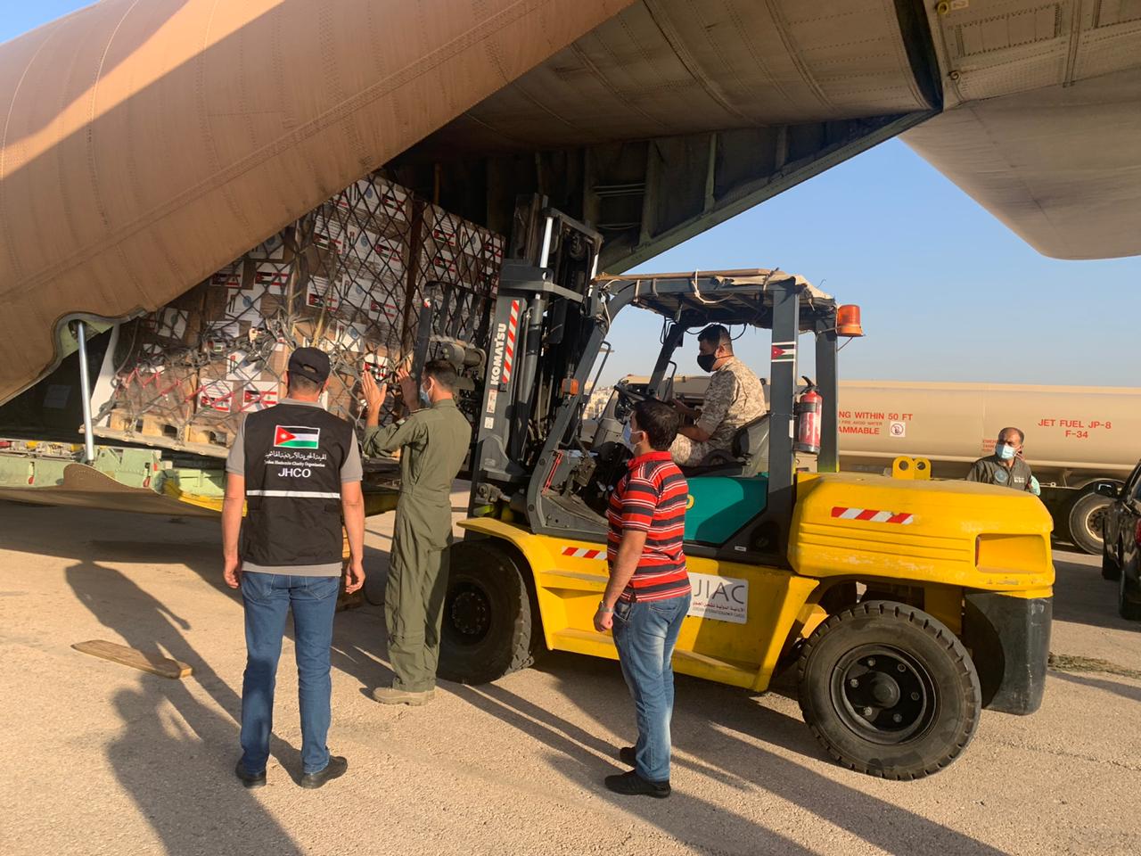 بتوجيهات ملكية .. الهيئة الخيرية الأردنية الهاشمية ترسل الطائرة الرابعة إلى لبنان