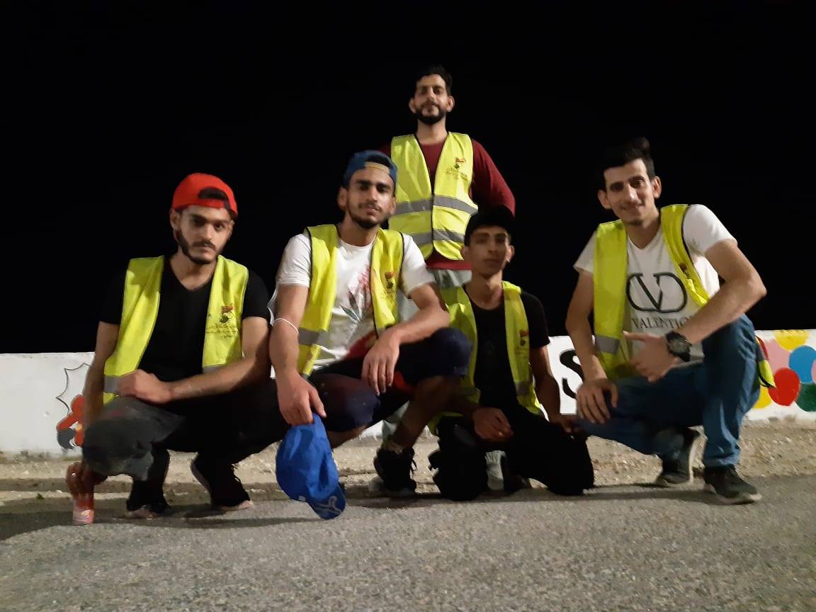 مبادرة طلتنا غير تنفذ جدارية على مطل شارع الستين في محافظة السلط 