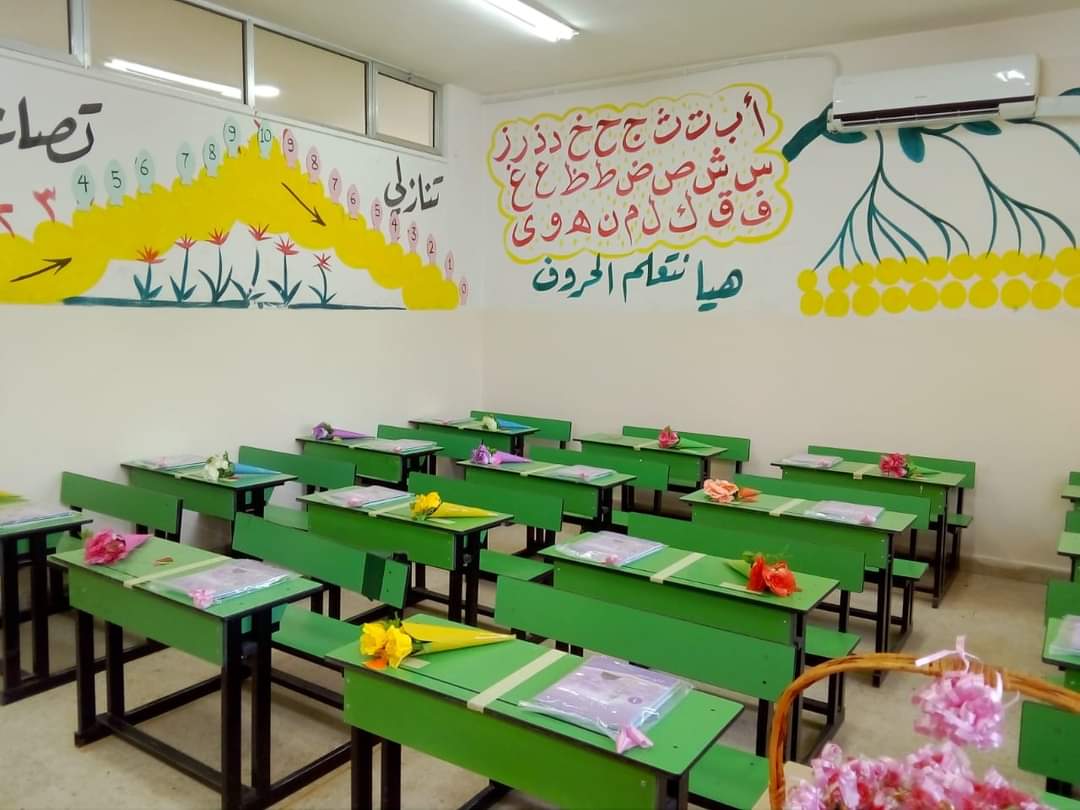 مدير تربية المفرق يشرف على تعقيم جميع مدارس المحافظة إستعداداً لإستقبال الطلبة 