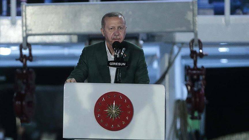 أردوغان : نتطلع لأخبار سارة من شرقي المتوسط وأنصح من يستعرضون عضلاتهم أن يقرأوا تاريخهم القريب مجددا
