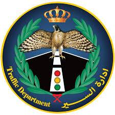 إدارة السير : ضبط 133 مركبة قامت بقطع الإشارة الضوئية حمراء