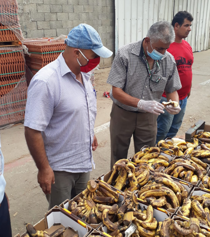غزة : وزارة الإقتصاد الوطني تنظم جولات مسائية على المحلات والمولات ونقاط بيع الجملة
