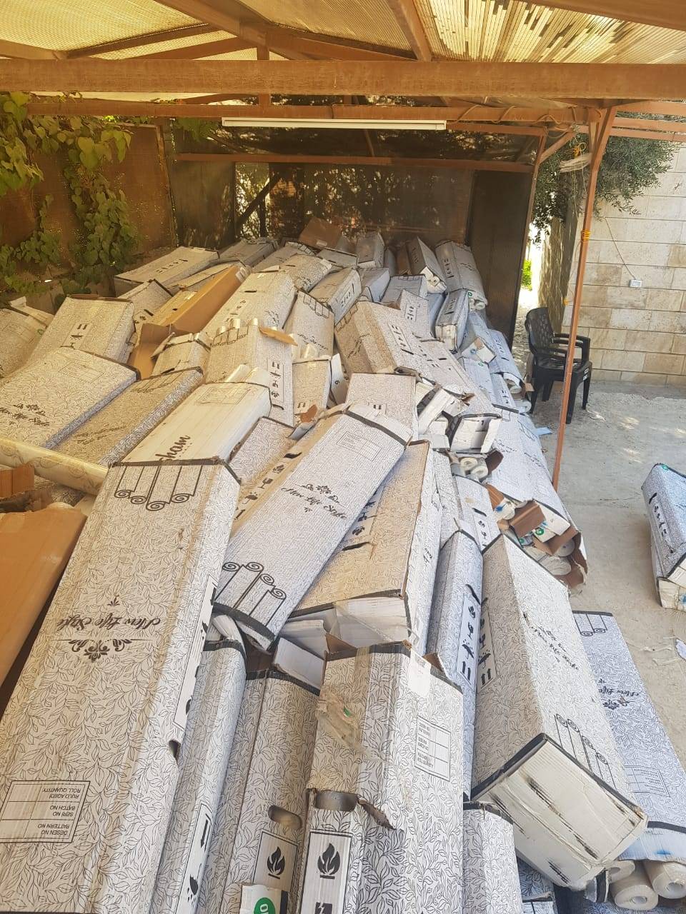 الجمارك الاردنية تضبط كميات كبيرة من ورق الجدران 