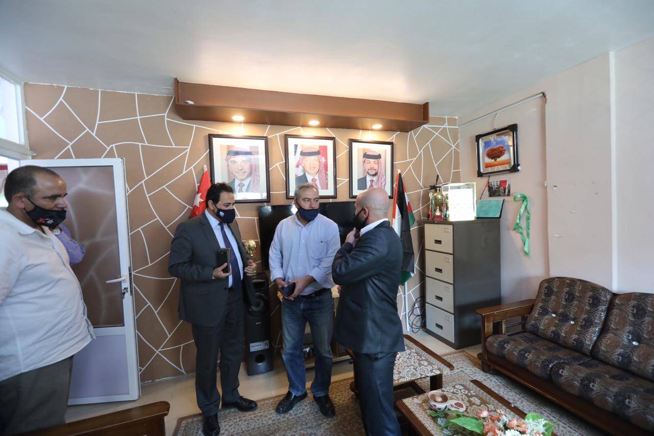 وزير الشباب في زيارة ميدانية لإقليم البترا ولواء الشوبك 